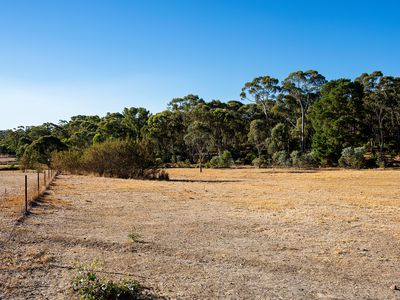 256 Blakeley Road, Castlemaine