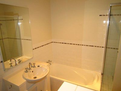 3 Alamein Court, Golden Square