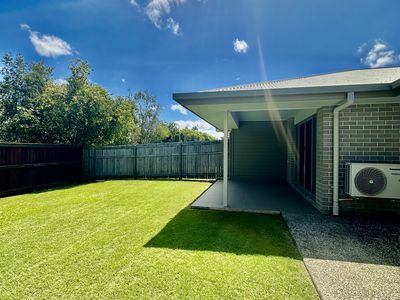 1 / 22 Berry Street, Caboolture South