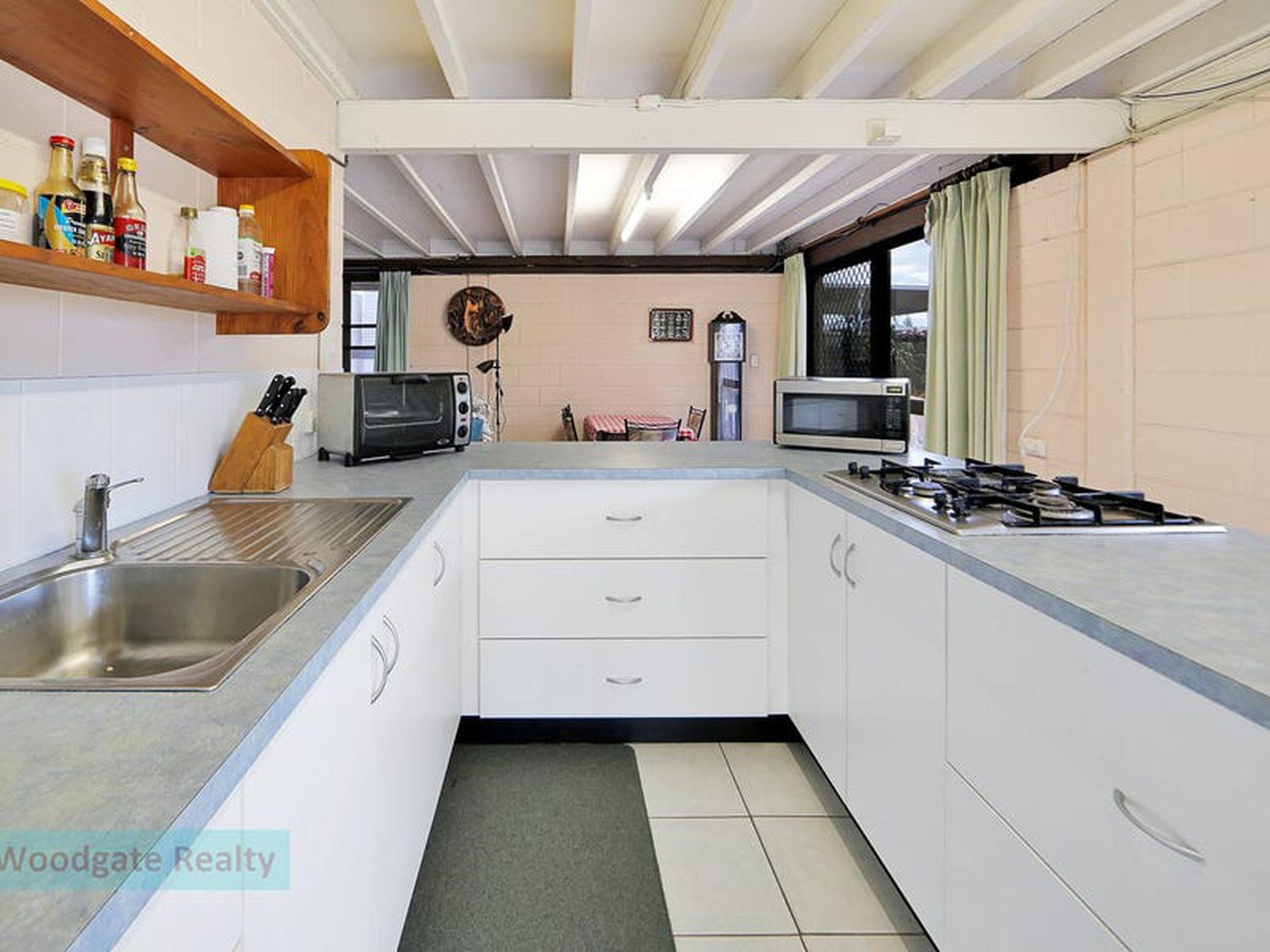 1 Wattle St, Woodgate