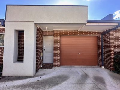 2 / 62 Tarneit Road, Werribee