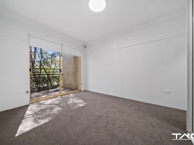 7 / 15-23 Mowle Street, Westmead