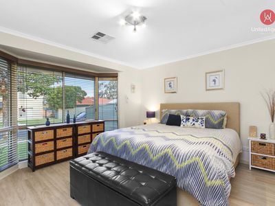 4 Tamworth Crescent, Hoxton Park