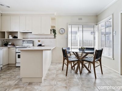 19-21 Donald Street, Footscray