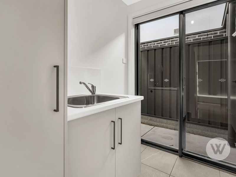 8B Palumbo Avenue, Newton