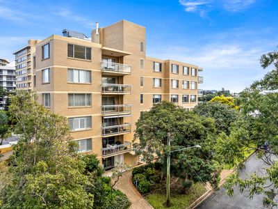 13 / 108 Macquarie Street, St Lucia