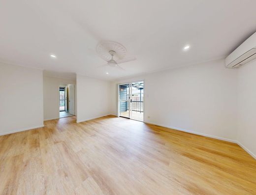 Fully Renovated Family Home image 5