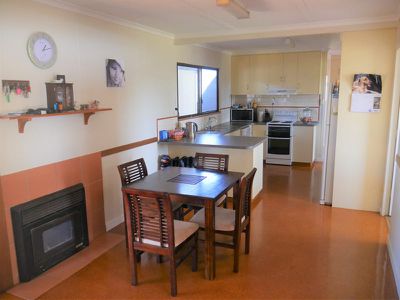 206 Seifert Street, Kingaroy