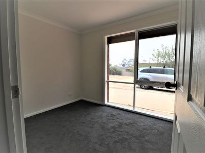 8 Hume And Hovell Rd, Seymour