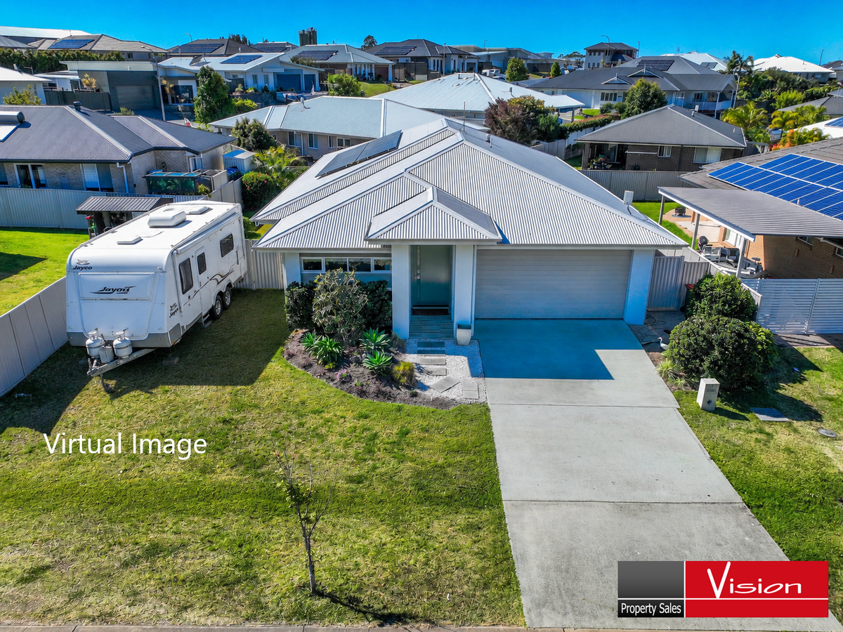 9 Flat Top Drive, Woolgoolga