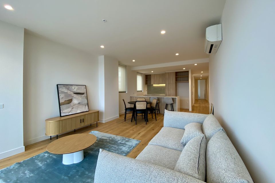 710 / 20 Wardens Walk, Coburg