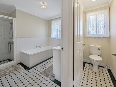 1 / 2A Kimbeth Crescent, Albion Park Rail