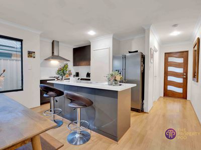 14 Gully Close, High Wycombe