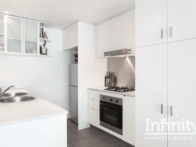 27 / 6B Grandstand Parade, Zetland