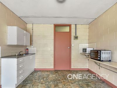 3 / 5 Fegen Street, Huskisson