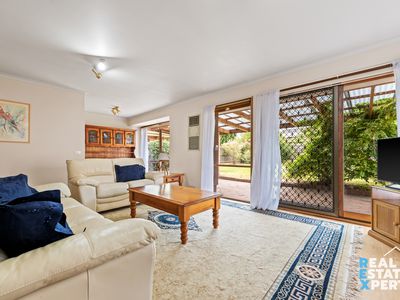 6 Parkes Way, Hampton Park