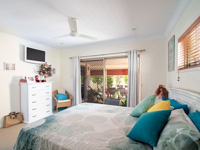 9 La Borde Court, Urraween