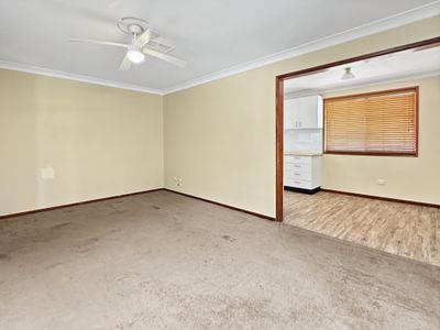 14 Springfield Way, Dubbo