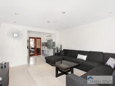 3 / 27 Tennyson Parade, Guildford West