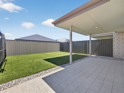 17a Blackmore Loop, Brabham