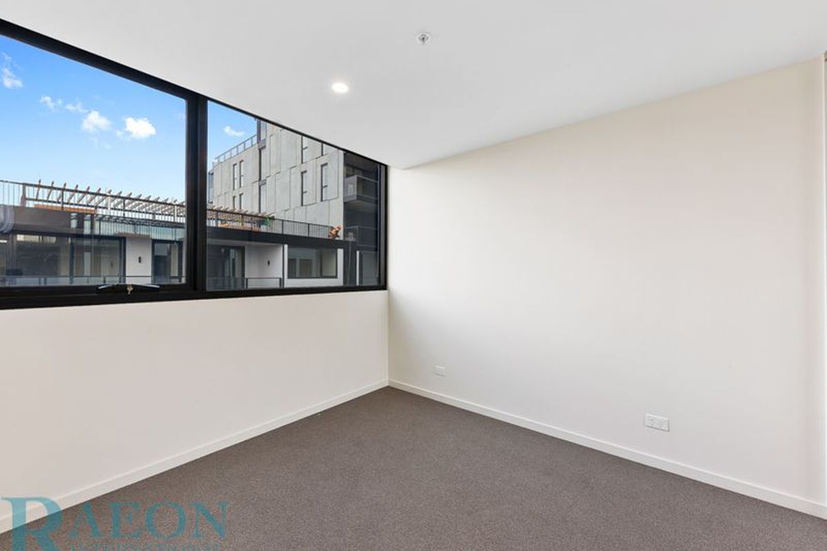 421/8 Lygon Street, Brunswick