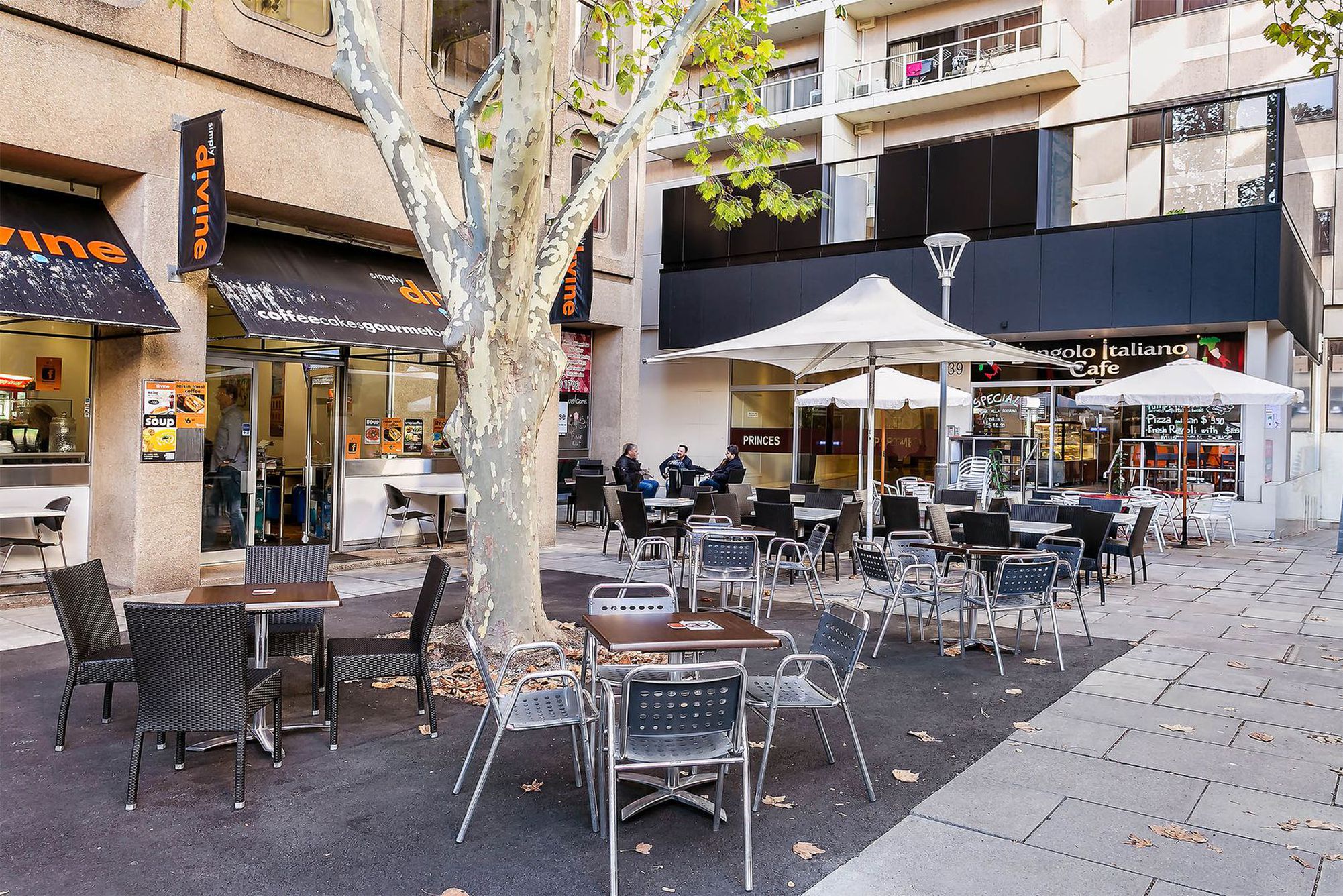 503 / 39 Grenfell Street, Adelaide