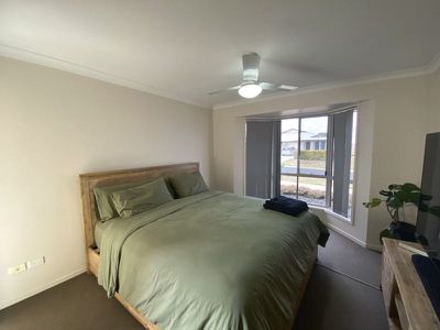 2 / 5 David Place, Kingaroy
