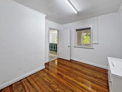 1 Tolga Road , Atherton