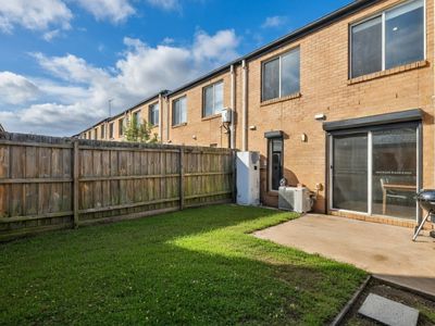 14 Amboy Walk, Point Cook