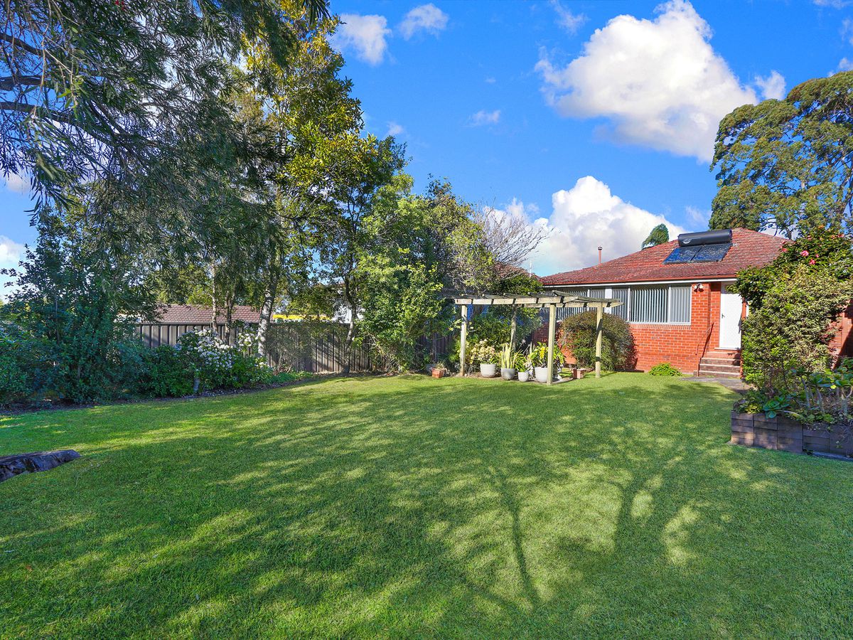 13 Allengrove Crescent, North Ryde, North Ryde - Thumbnail 2