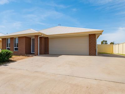 44A & 44B Madden Drive, Griffith