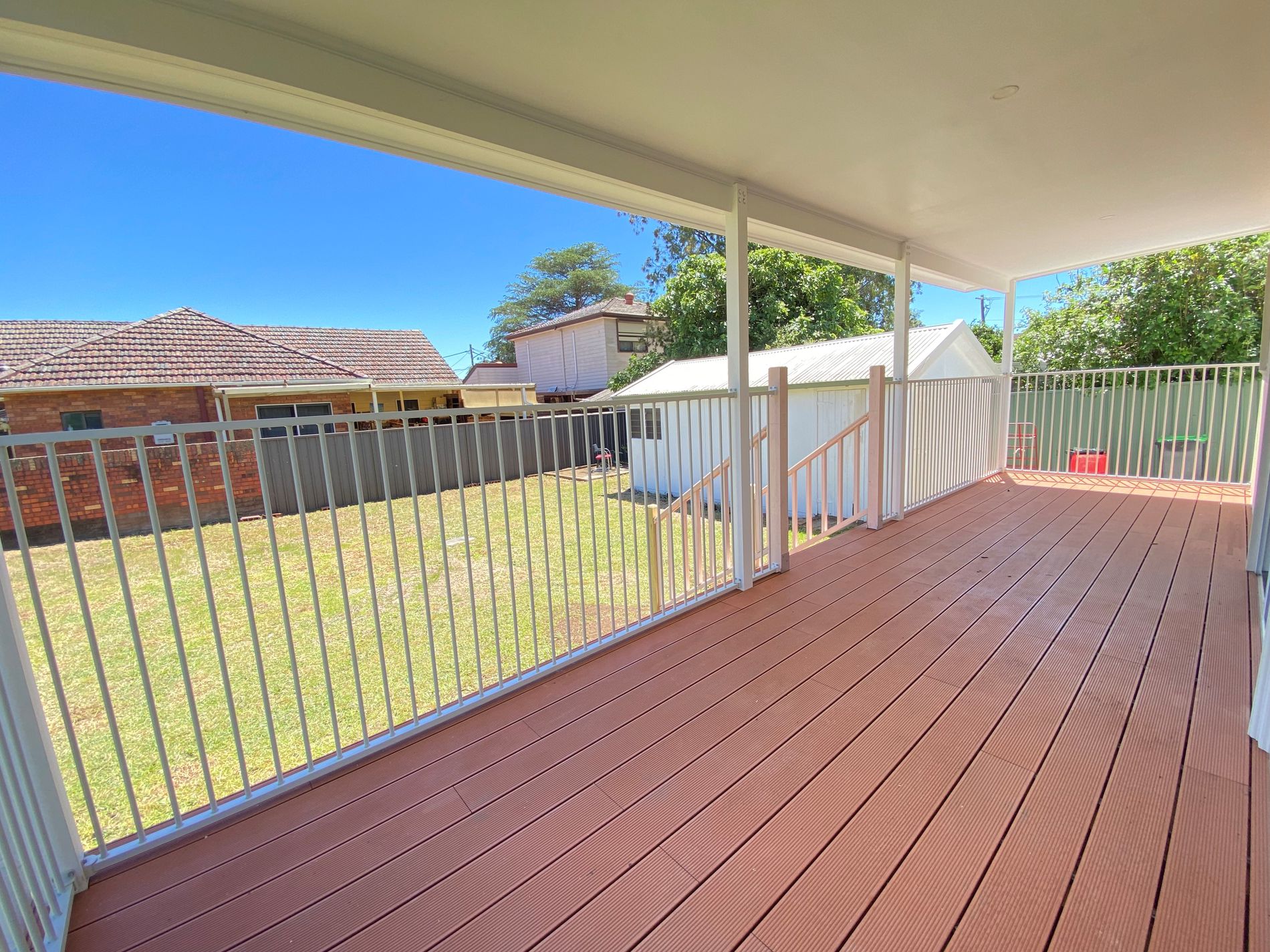 76 Stoney Creek Road, Beverly Hills