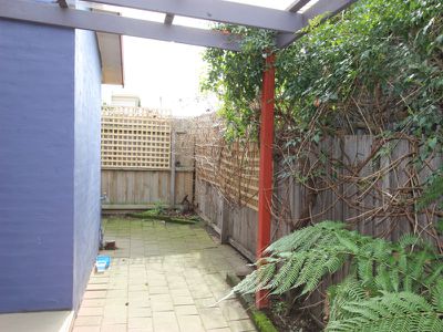 122 / B B Weller Street, Geelong West