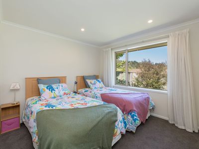 16 Saddleback Road, Todds Valley