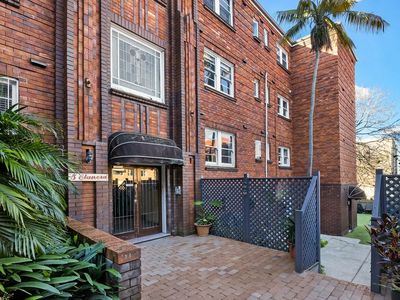 10 / 5 Glenwood Avenue, Coogee