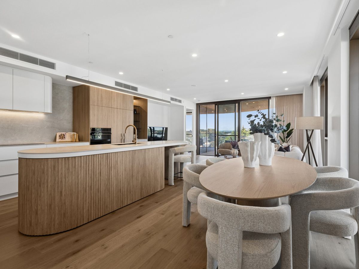 402 / 9 Wren Street, Mount Pleasant