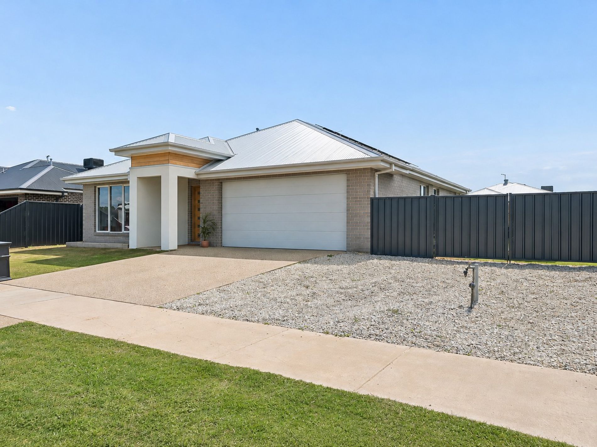 43 Bottlebrush Drive, Yarrawonga