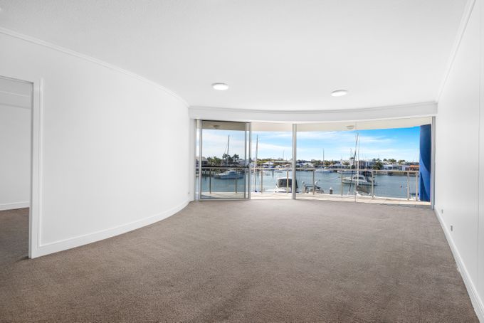 unit 204 / 13 Nicklin Way, Minyama