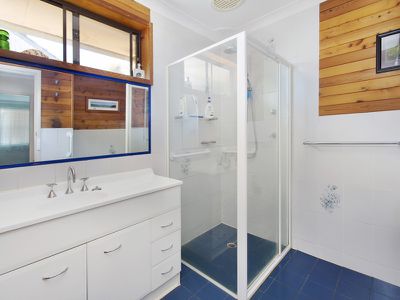 2 Porter Avenue, Mount Warrigal