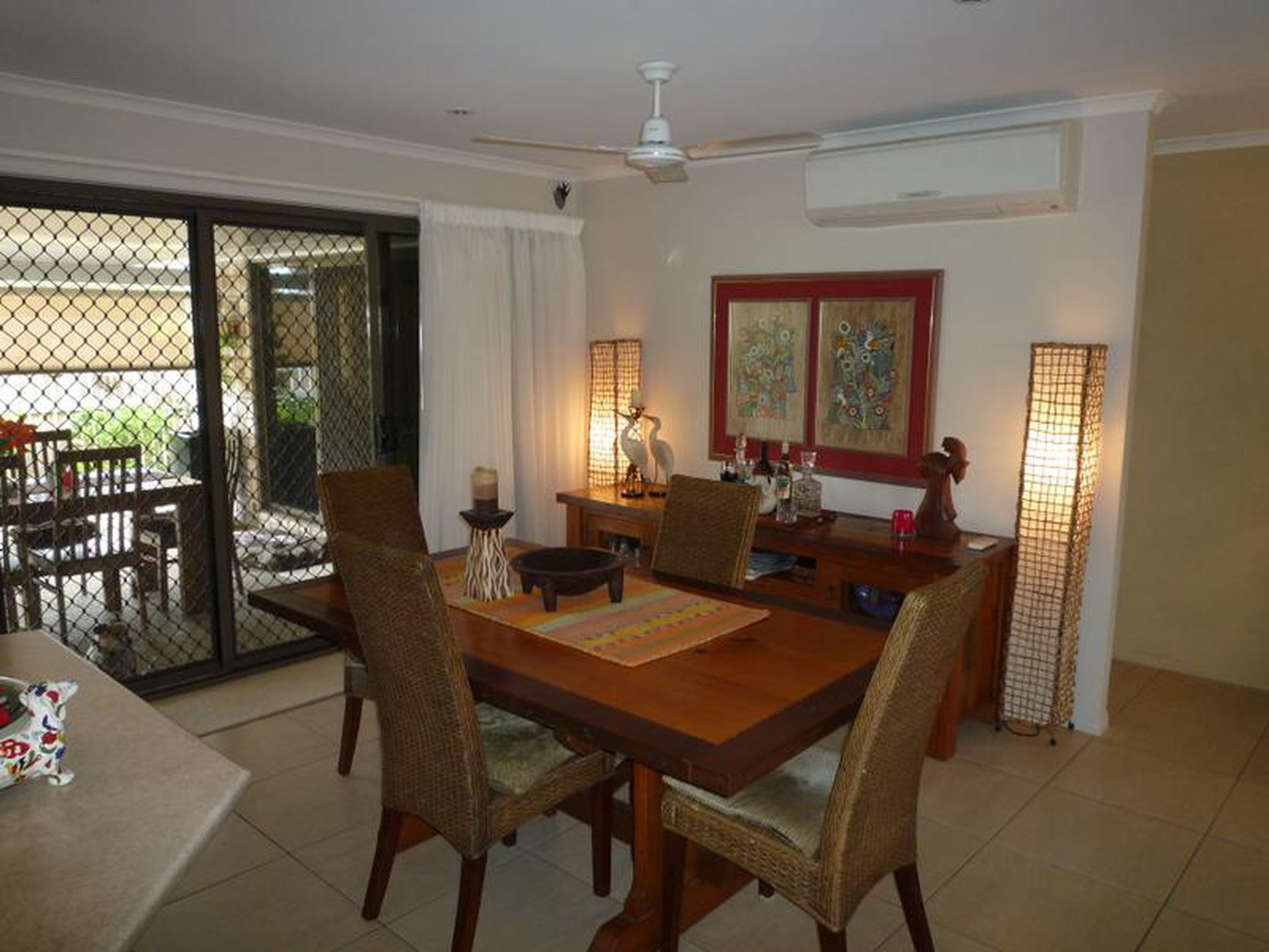 2 Honeyeater Ct, Woodgate