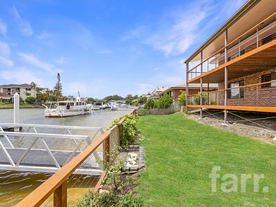 109 Bundall Road, Surfers Paradise