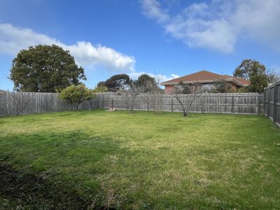 12 Jenolan Avenue, Grovedale