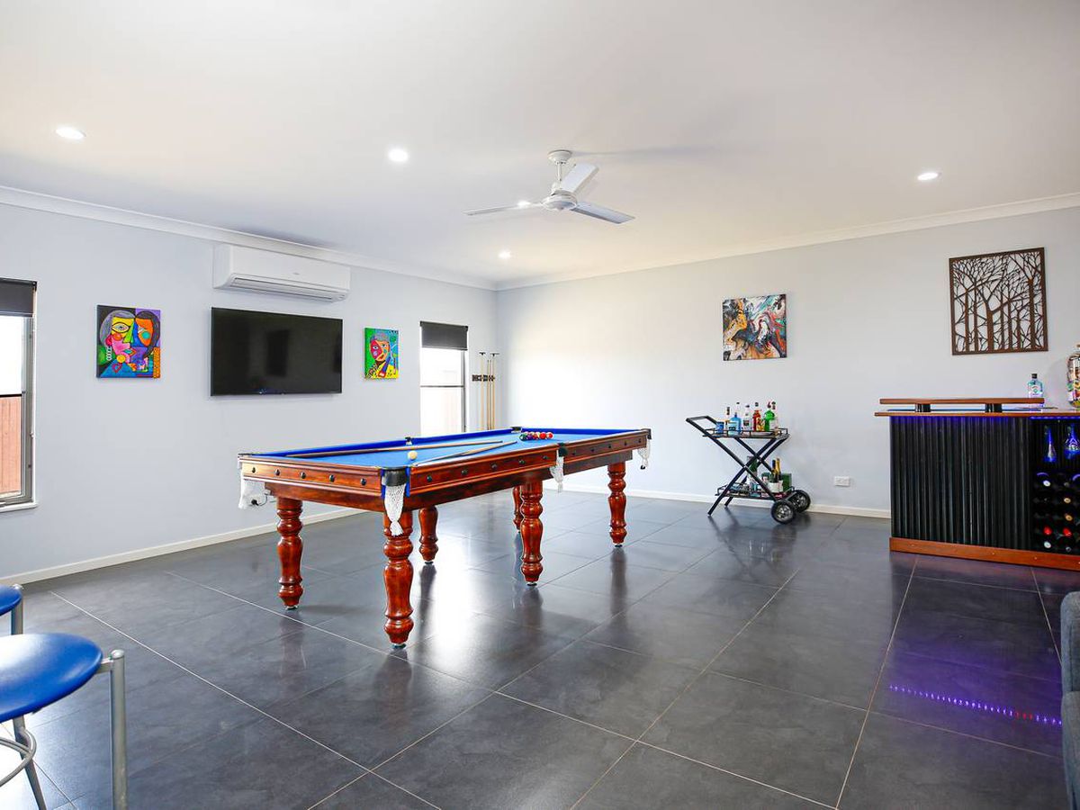 13 Lavender Crescent, Atherton