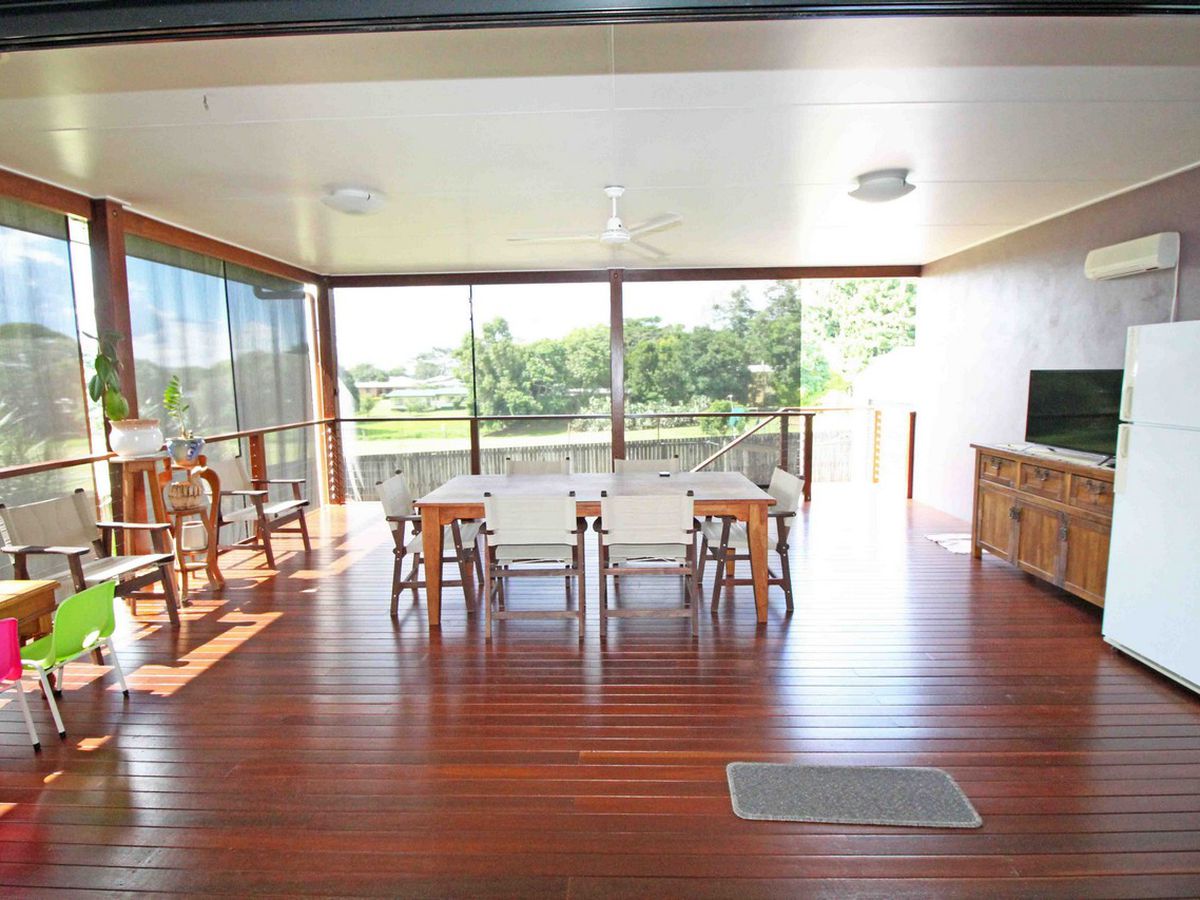 10 AGNEW STREET, Atherton