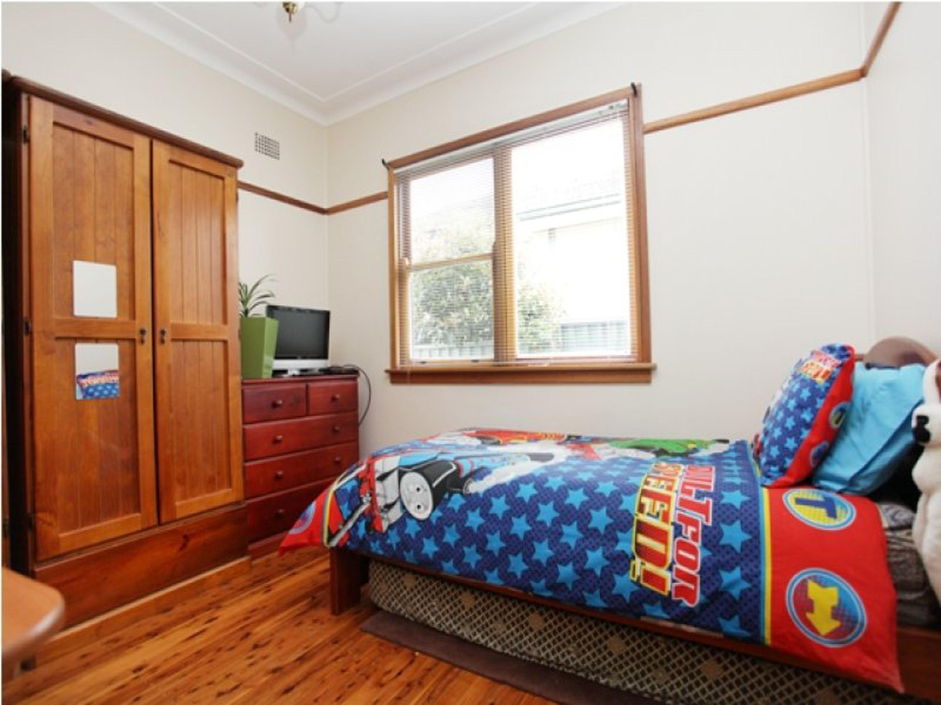 8 Jackson Road, LALOR PARK
