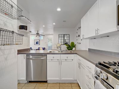 9157 Acclamation Ct, Las Vegas, NV, International