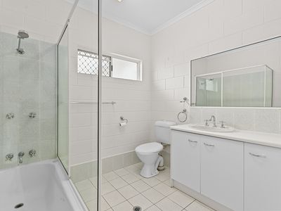 6 / 8-14 ROSE STREET, Westcourt