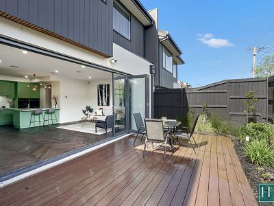 25 MILLICENT AVENUE, Bulleen