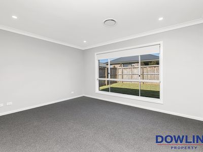 21 Midnight Avenue, Medowie