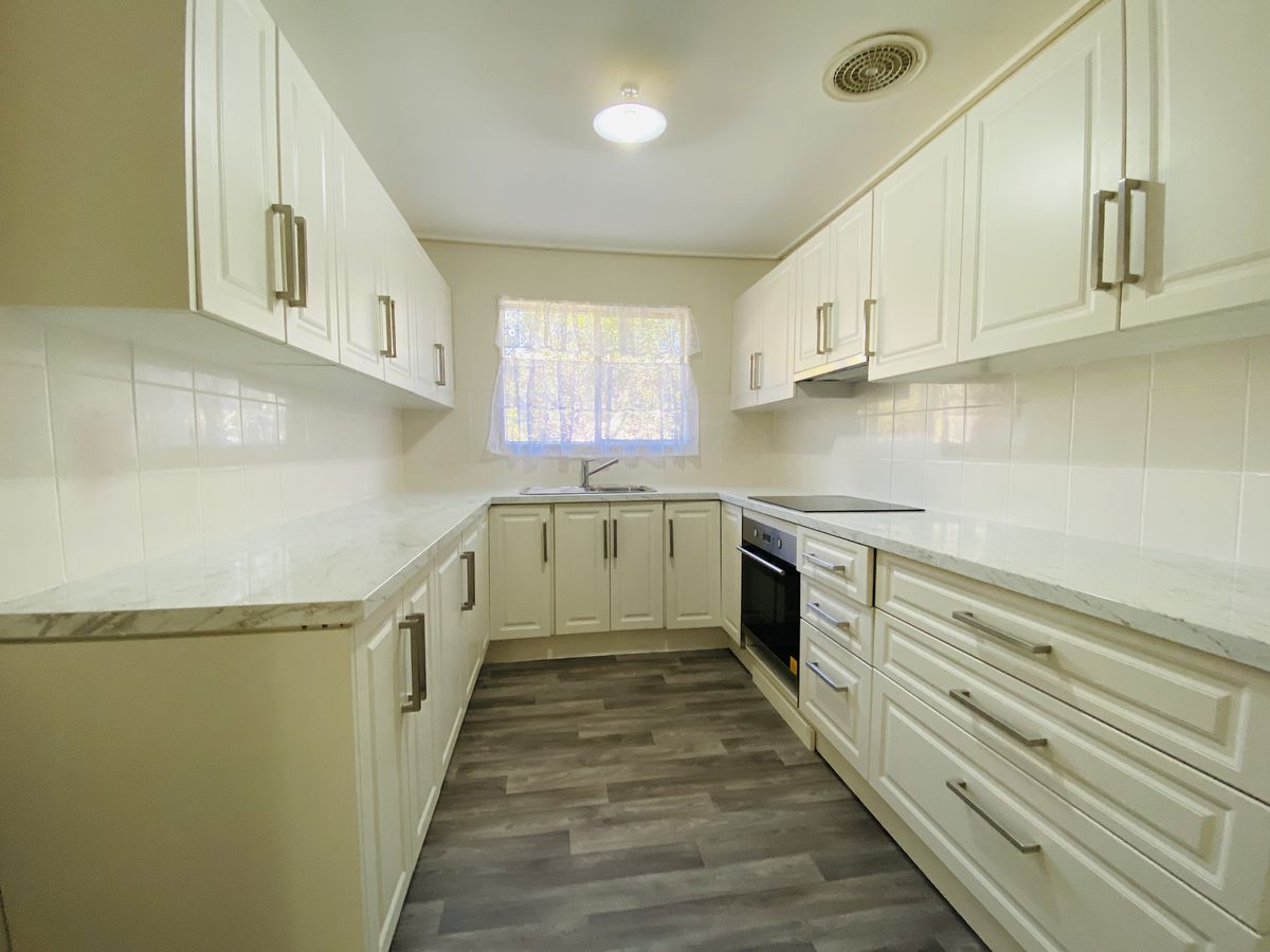 30 Singleton Street, Dysart AH Realty